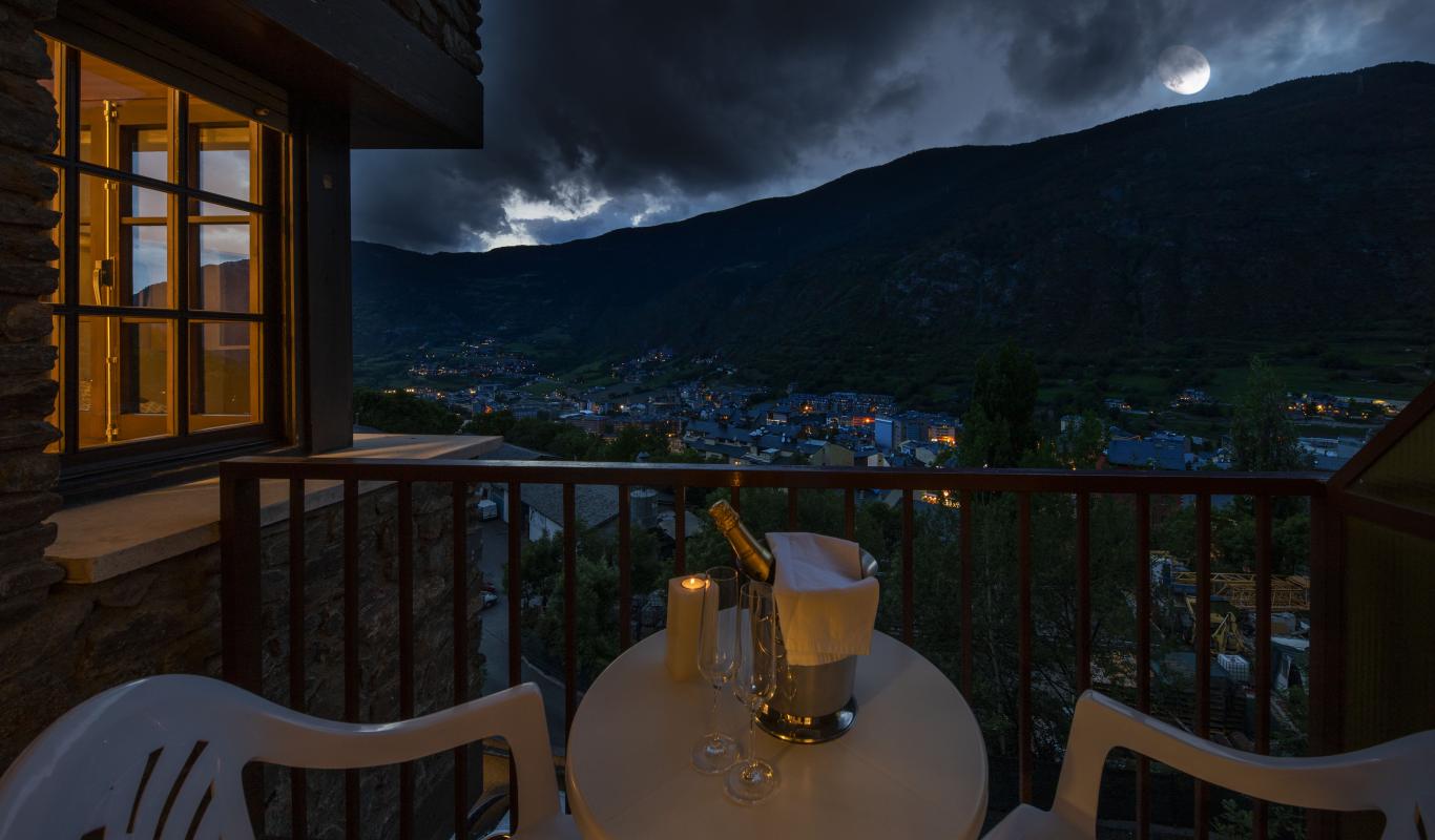 La Solana Apartaments & Spa - Apartments in Encamp, Andorra
