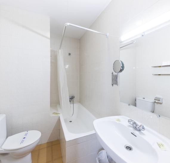 Apartamento de 3 habitaciones - 5 Adultos